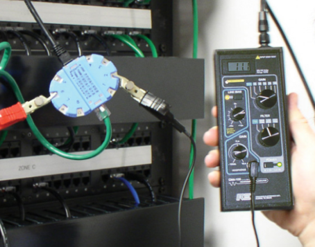 赵县美国REI CMA-100反监听音频放大器